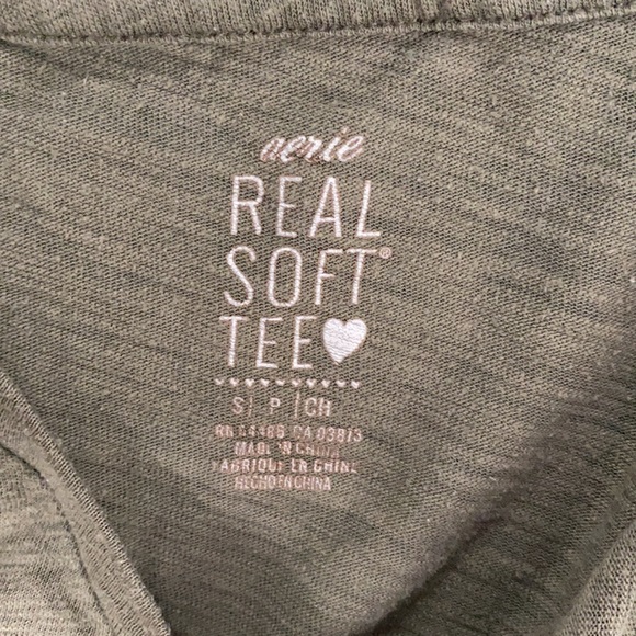 Aerie green long sleeve - Picture 2 of 2